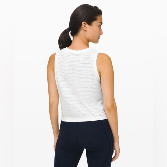 Lululemon Breeze By Muscle Crop Tank Top - Picture 2 of 8
